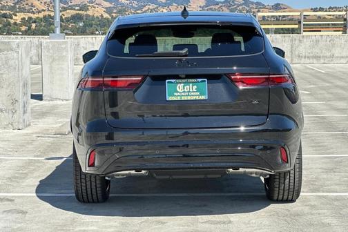 2026 Jaguar F-PACE P250 R-Dynamic S