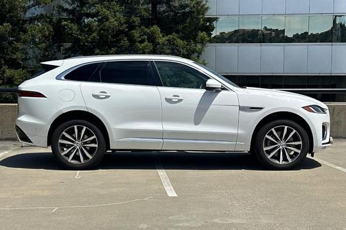 Fuji White 2026 Jaguar F-PACE P250 R-Dynamic S