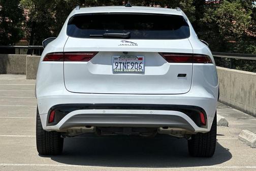 Fuji White 2026 Jaguar F-PACE P250 R-Dynamic S