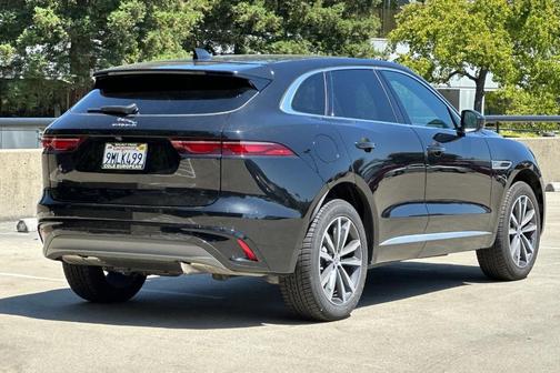 2024 Jaguar F-PACE P250 R-Dynamic S
