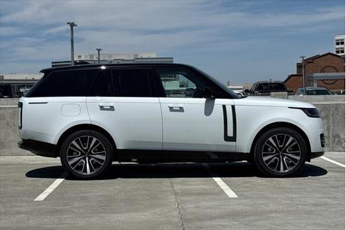 2025 Land Rover Range Rover P550e SE