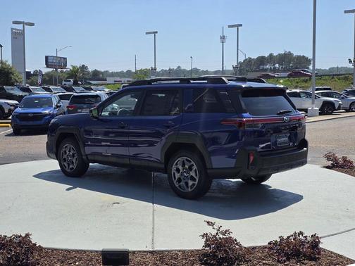 Sapphire Blue Pearl 2026 Subaru Outback Premium