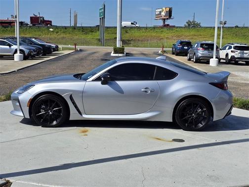 2024 Toyota GR86 Premium