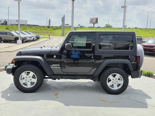 2017 Jeep Wrangler Sport