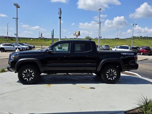2023 Toyota Tacoma TRD Off-Road