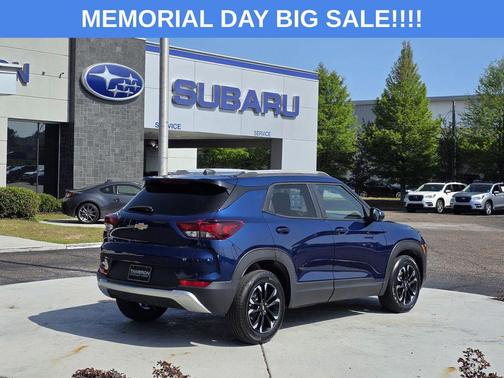 Blue Glow Metallic 2022 Chevrolet Trailblazer LT