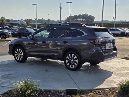 2025 Subaru Outback Limited XT