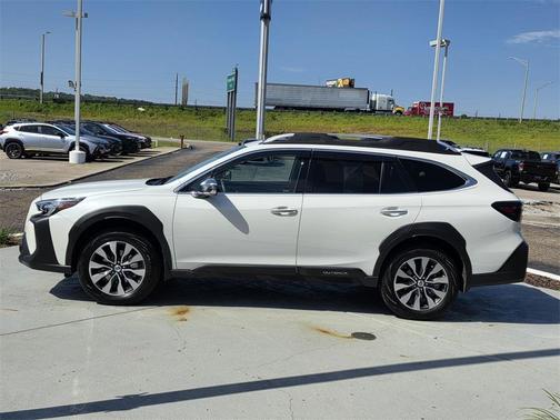 2024 Subaru Outback Touring XT