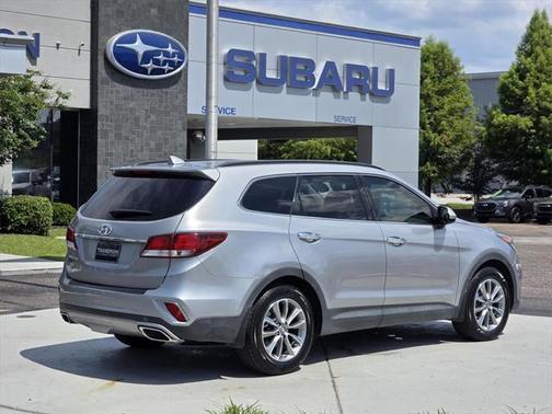 2018 Hyundai SANTA FE SE