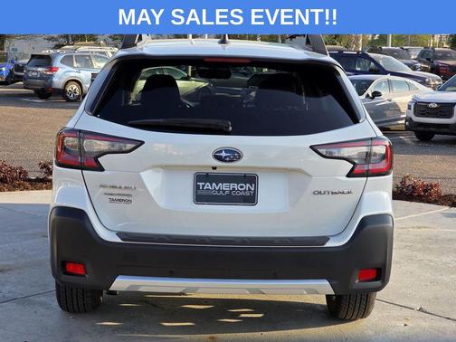 Crystal White Pearl 2025 Subaru Outback Limited