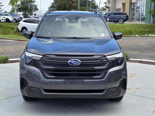 2025 Subaru Forester Base