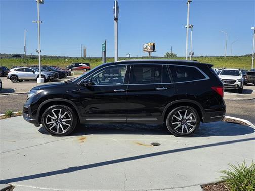 2020 Honda Pilot Touring 8-Passenger