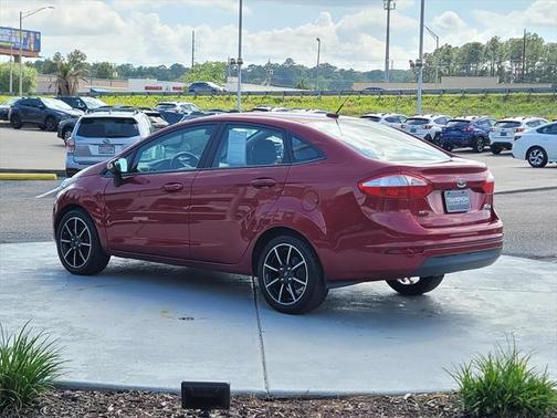 2016 Ford Fiesta SE