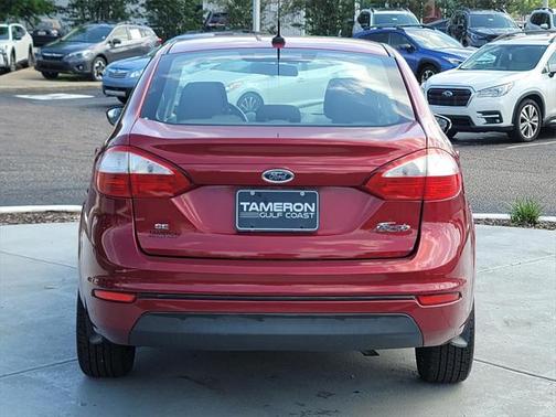 2016 Ford Fiesta SE