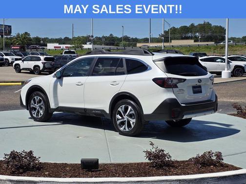 Crystal White Pearl 2021 Subaru Outback Limited