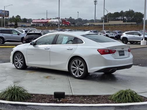 2017 Chevrolet Malibu Premier