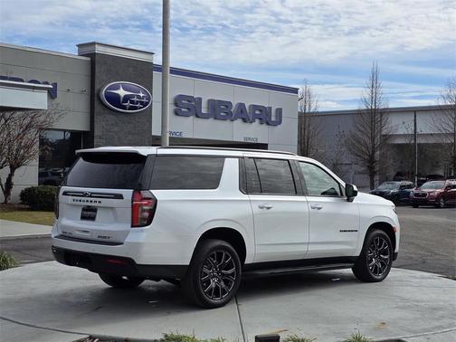 2024 Chevrolet Suburban RST