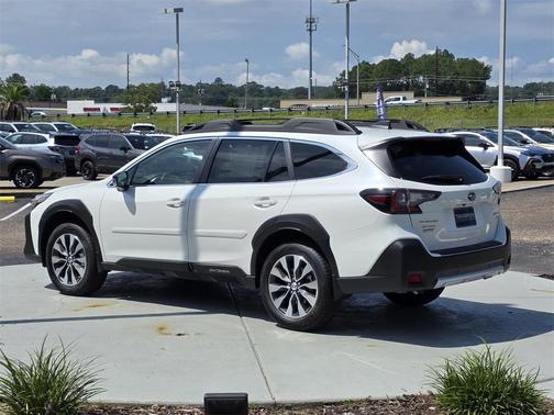 2025 Subaru Outback Limited XT