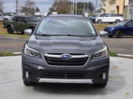 2022 Subaru Outback Touring