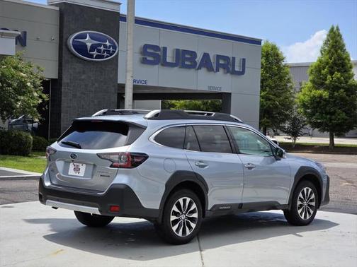 2025 Subaru Outback Touring