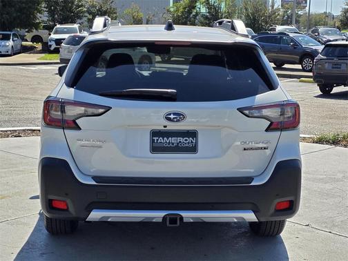 2025 Subaru Outback Touring XT