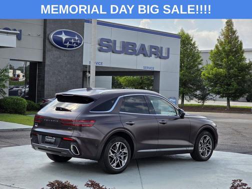 Barossa Burgundy 2023 Genesis GV70 2.5T AWD