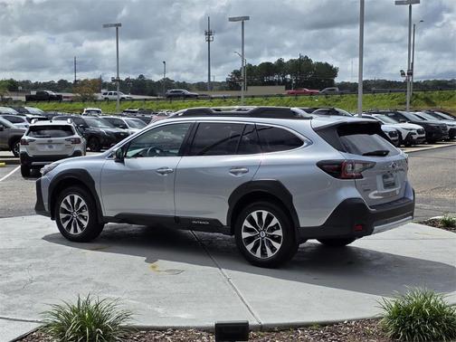 2025 Subaru Outback Touring XT
