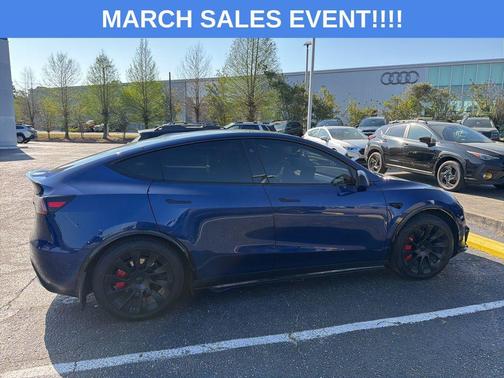 Blue 2024 Tesla Model Y Long Range