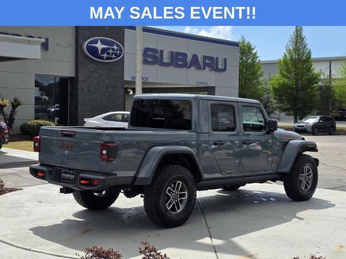 Anvil Clearcoat 2025 Jeep Gladiator Mojave 4x4