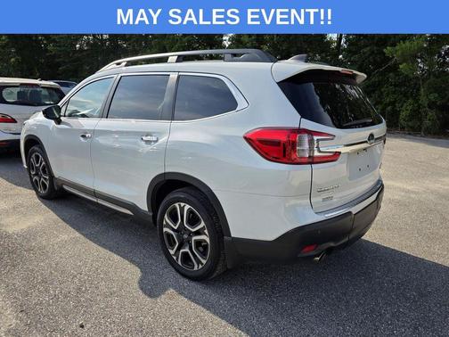 Crystal White Pearl 2025 Subaru Ascent Touring 7-Passenger
