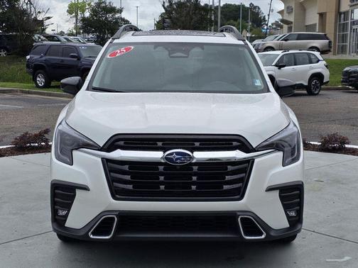 Crystal White Pearl 2025 Subaru Ascent Touring 7-Passenger
