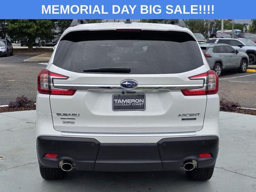 Crystal White Pearl 2025 Subaru Ascent Touring 7-Passenger