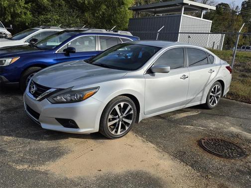 2017 Nissan Altima 2.5 SR