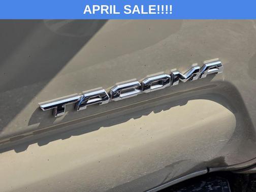 Quicksand 2017 Toyota Tacoma SR5