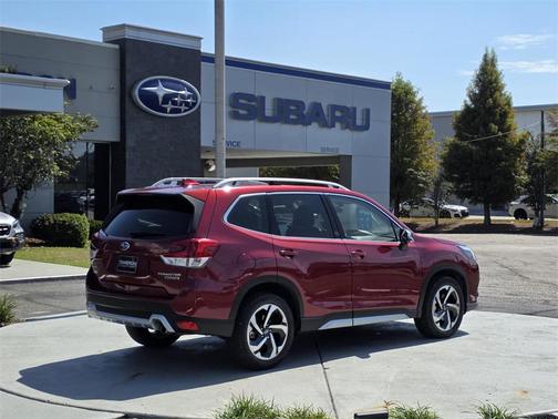 2023 Subaru Forester Touring