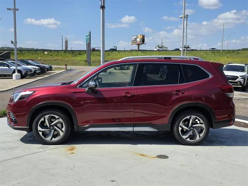 2023 Subaru Forester Touring