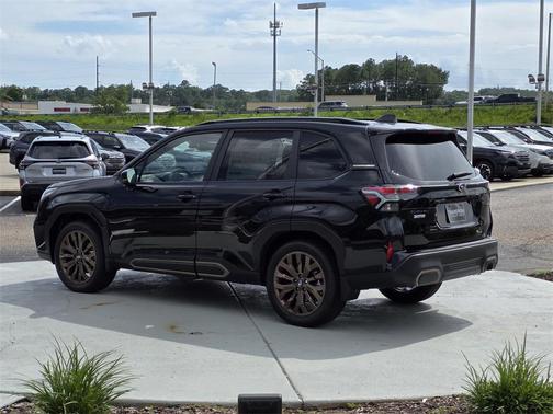 2025 Subaru Forester Sport