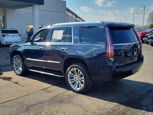 2020 Cadillac Escalade Luxury