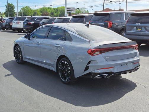 2024 Kia K5 GT-Line