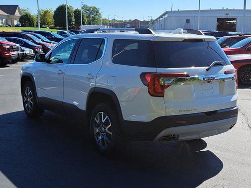 2023 GMC Acadia FWD SLT