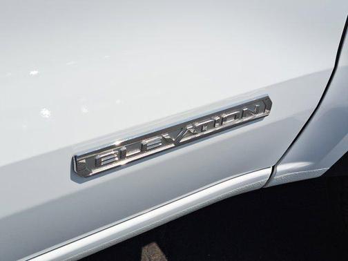 2023 GMC Canyon Elevation