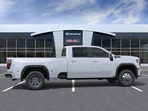 Glacier White Tricoat 2026 GMC Sierra 3500 Denali