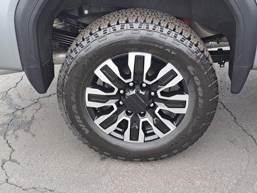 2024 GMC Sierra 2500 Denali Ultimate