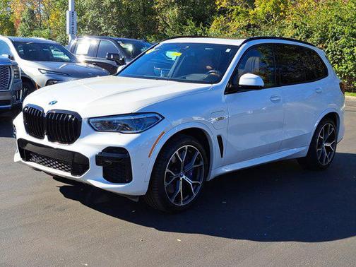2022 BMW X5 PHEV xDrive45e