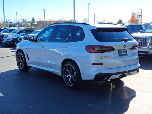 2022 BMW X5 PHEV xDrive45e