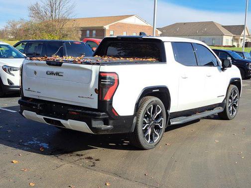 2024 GMC Sierra EV Denali Edition 1