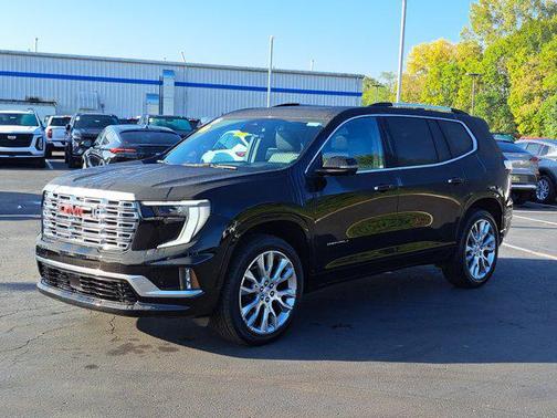 2024 GMC Acadia Denali