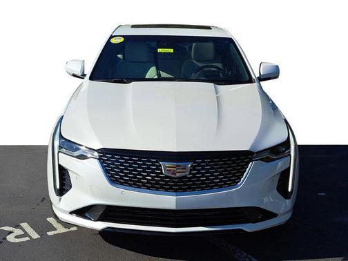 2023 Cadillac CT4 Premium Luxury