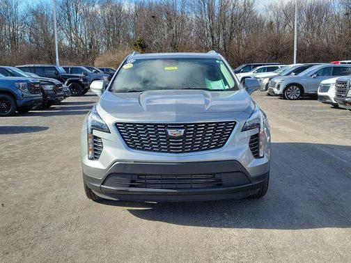 2023 Cadillac XT4 Luxury