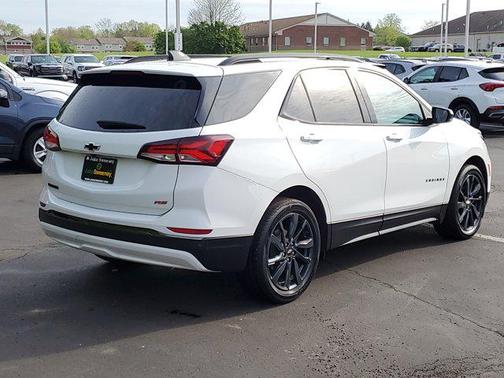 2022 Chevrolet Equinox FWD RS